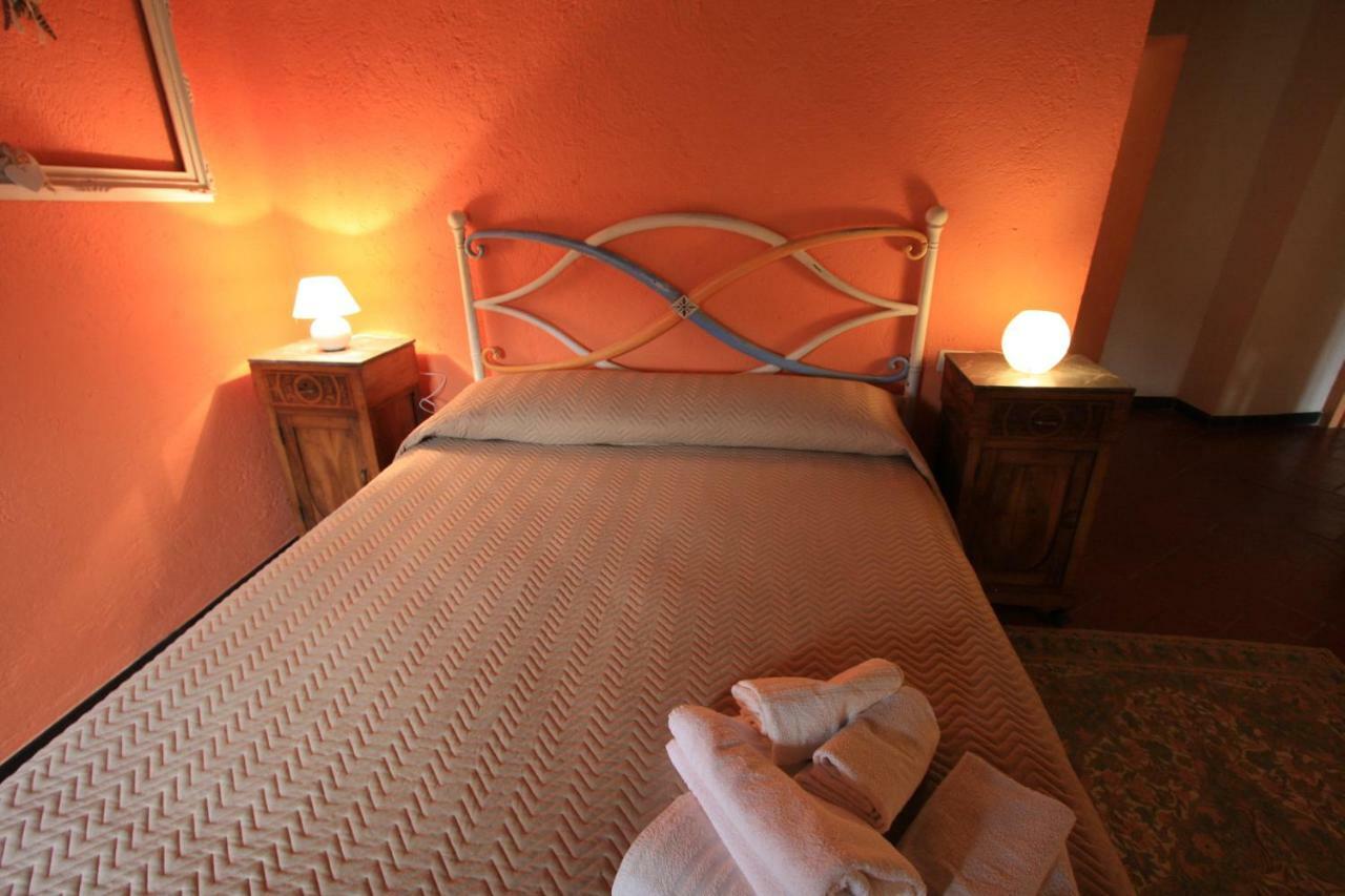 Borgo Di Codeglia - Country Rooms Рикко-дель-Гольфо-ди-Специя Экстерьер фото