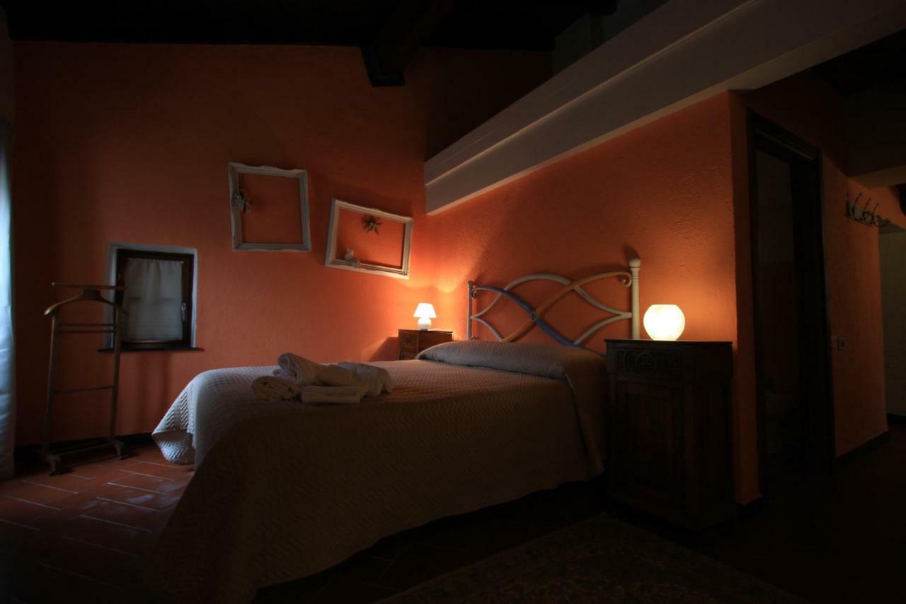 Borgo Di Codeglia - Country Rooms Рикко-дель-Гольфо-ди-Специя Экстерьер фото