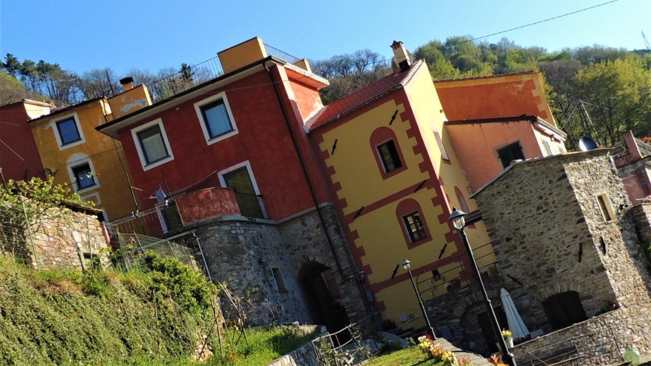 Borgo Di Codeglia - Country Rooms Рикко-дель-Гольфо-ди-Специя Экстерьер фото