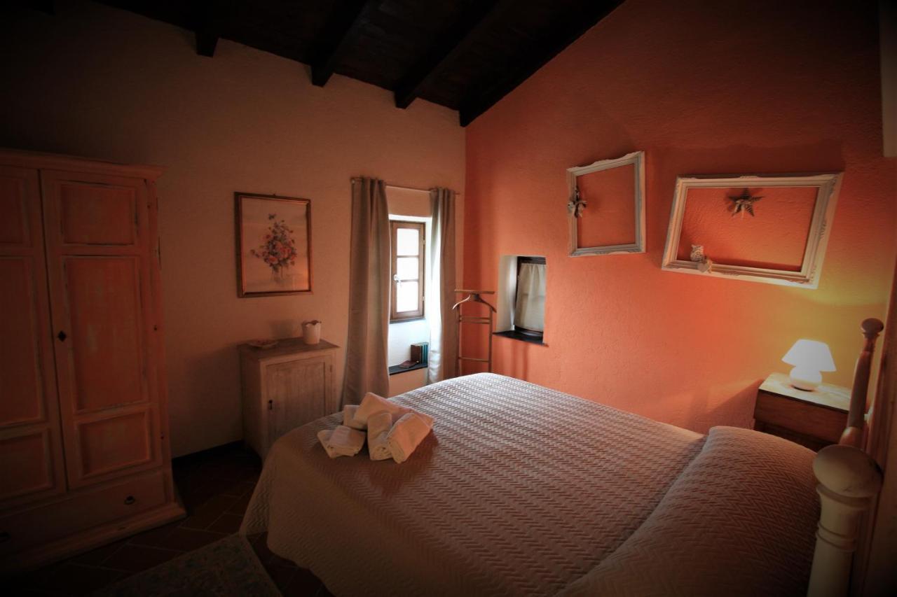 Borgo Di Codeglia - Country Rooms Рикко-дель-Гольфо-ди-Специя Экстерьер фото